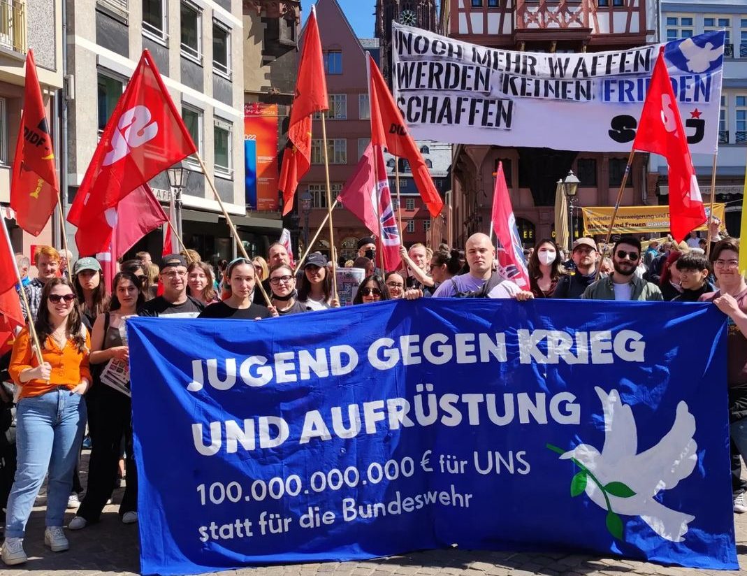Jugendfonds für die Friedensarbeit: Spendet für die SDAJ in Frankfurt am Main!